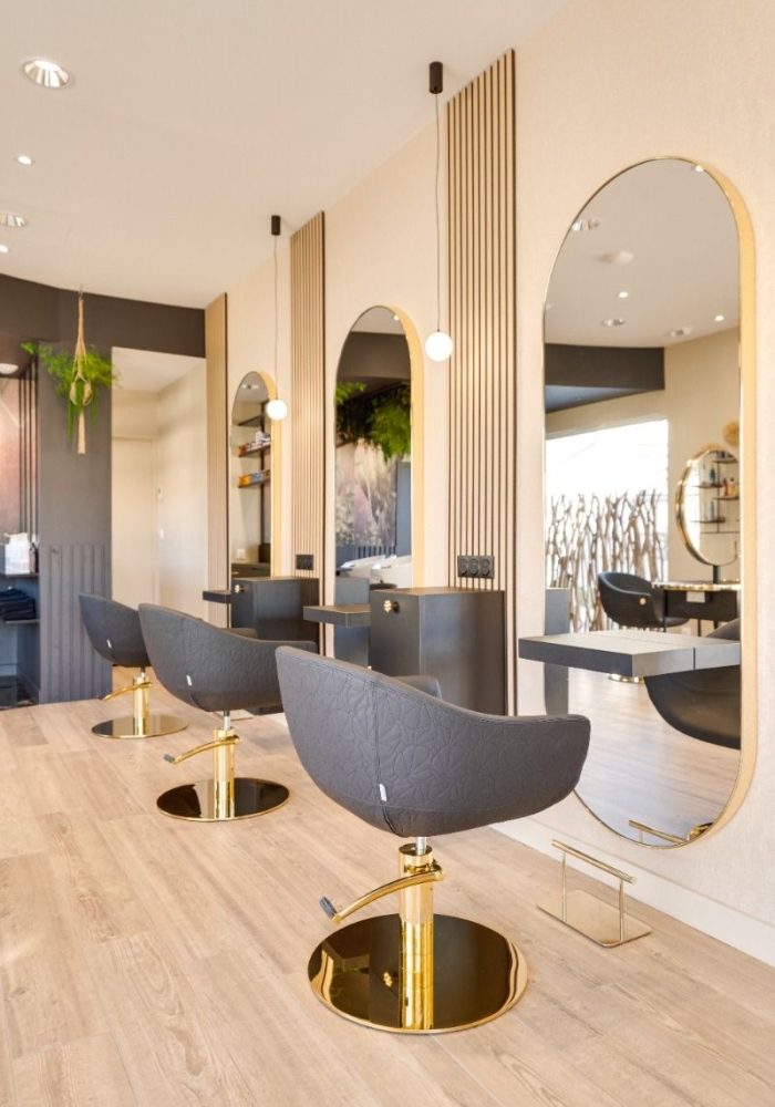 Best Low Budget Small Salon Interior Design in Indore